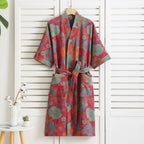 Cotton Bathrobe with Vintage Print for Relaxation and Comfort