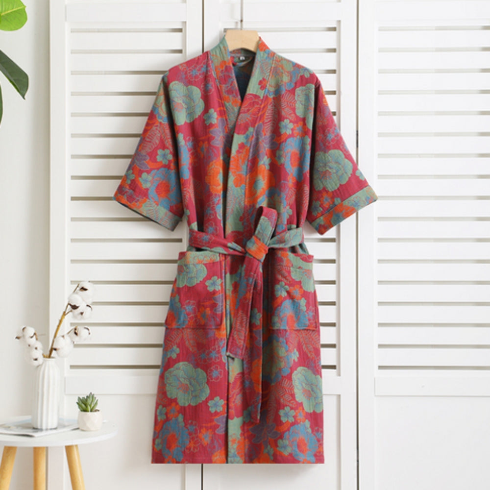 Cotton Bathrobe with Vintage Print for Relaxation and Comfort