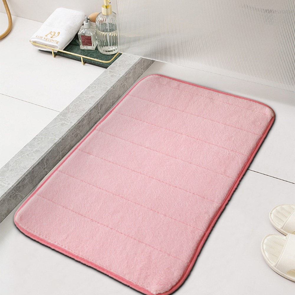 UltraSoft Absorbent Bath Mat with Anti-Slip Backing for Modern Bathrooms