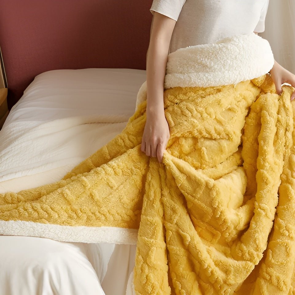 Ultra-Soft Double-Sided Fleece Blanket for Cozy Winter Nights - Sofitte